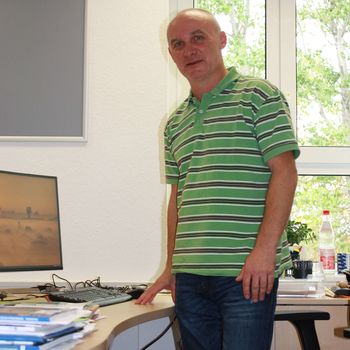 Prof Uwe Heuert Exceeding Solutions Hochschule Merseburg