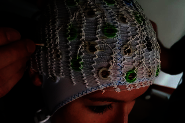EEG bei einem Kind Künstliche Intelligenz Forschung Hochschule Harz KAT-Netzwerk